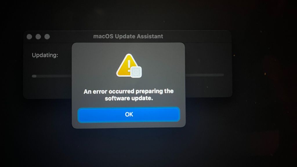 What is an error occurred while preparing the software update on macOS