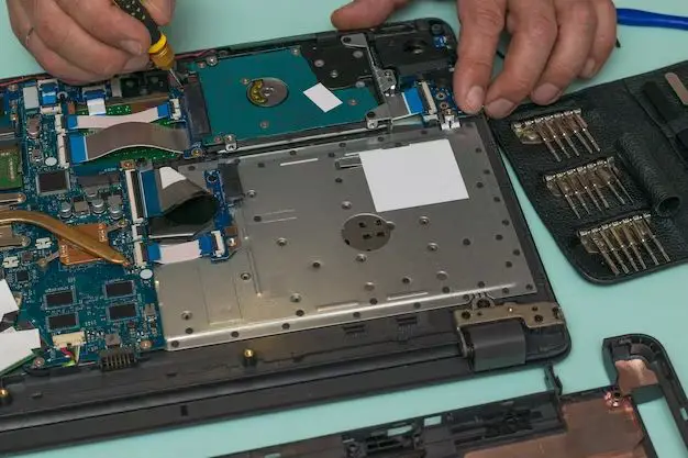 How do you take the hard drive out of a HP laptop