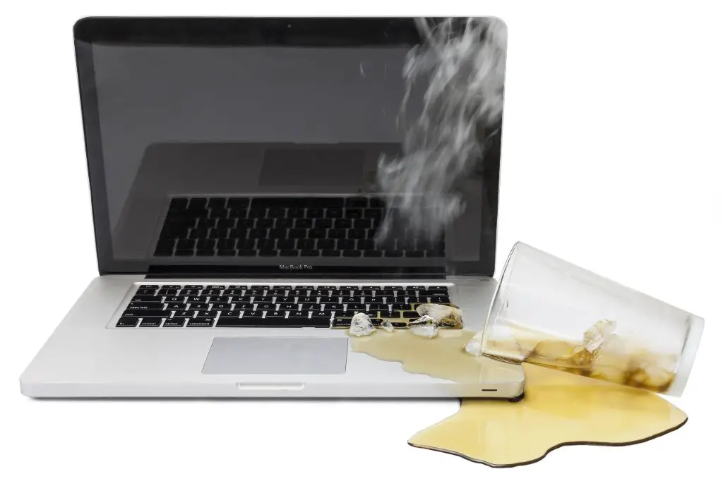 Can you fix a MacBook with liquid damage