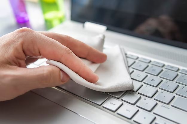 How do you dry out a keyboard