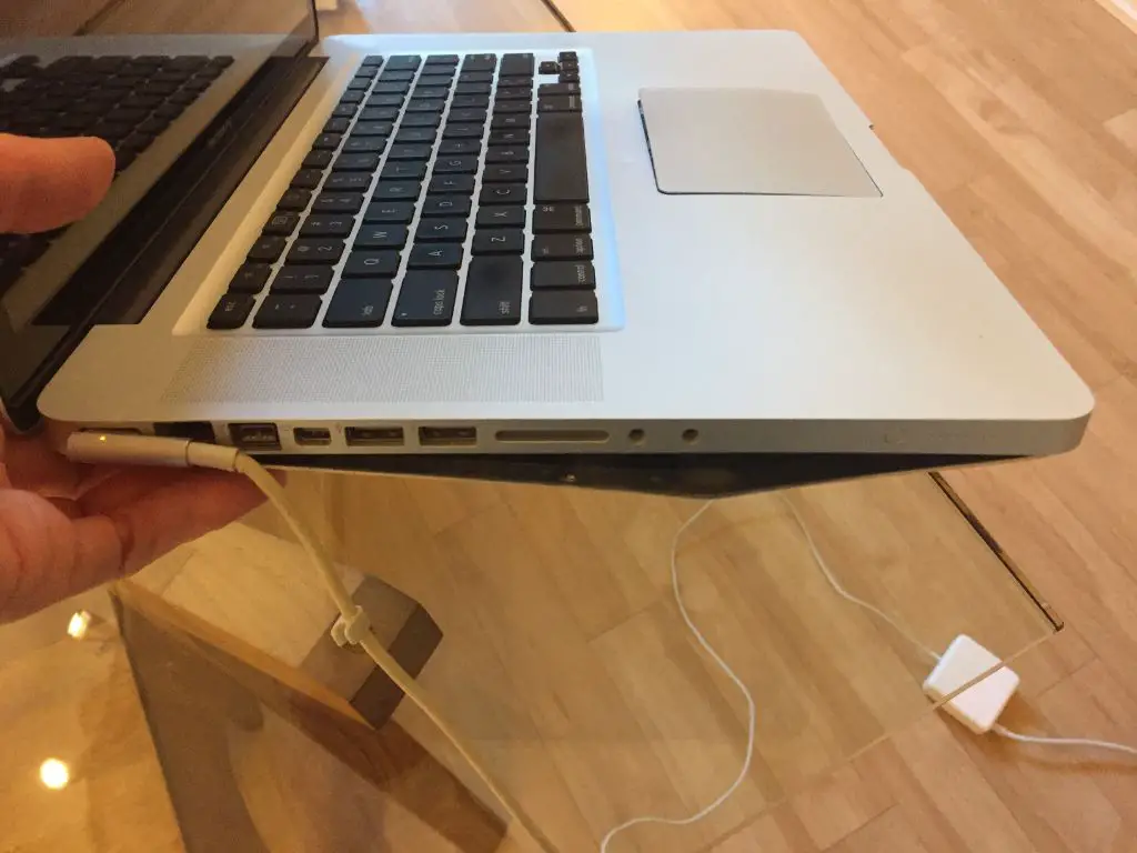 Can I sell water damaged MacBook