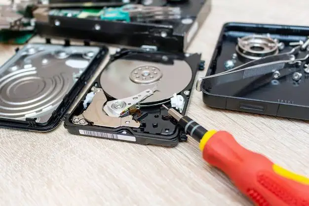 Is there a free recovery software for broken hard drives