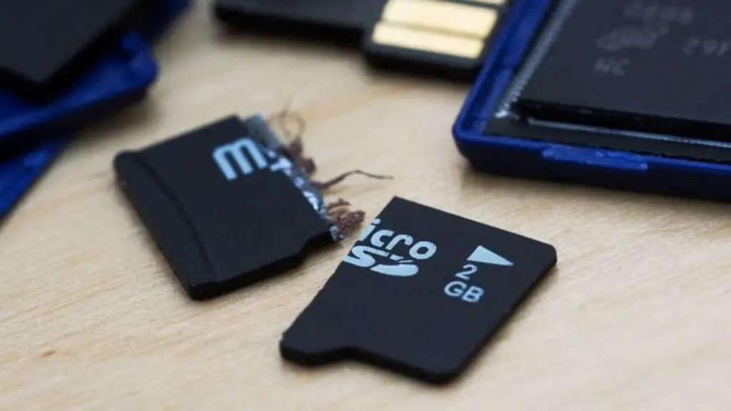 Is there a way to fix a broken micro SD card