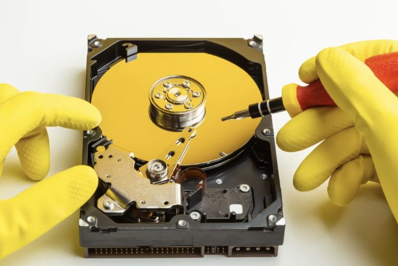 Can a hard drive be reused after degaussing