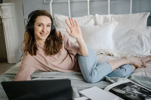 Can a laptop survive in a freezer