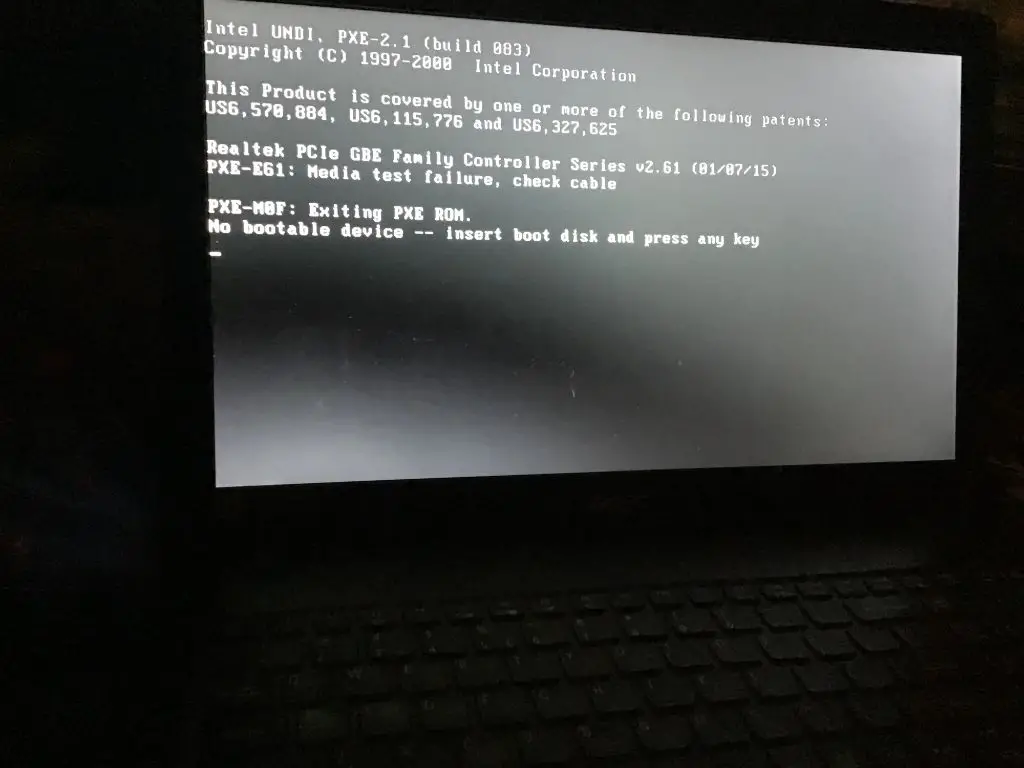 What does it mean when your laptop says insert boot disk