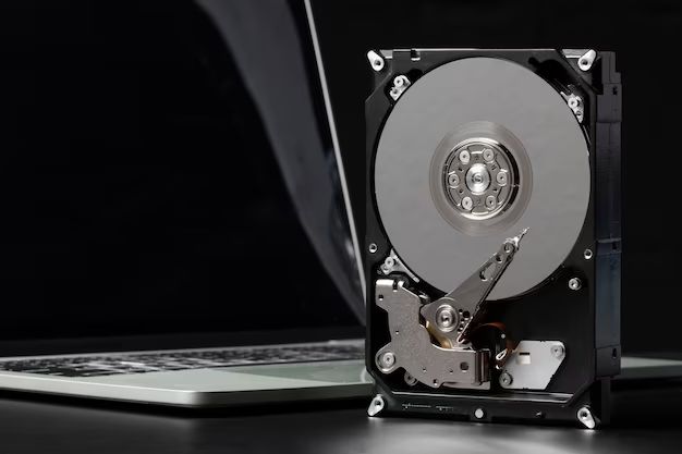 Do external hard-disk use different technology than internal hard-disk