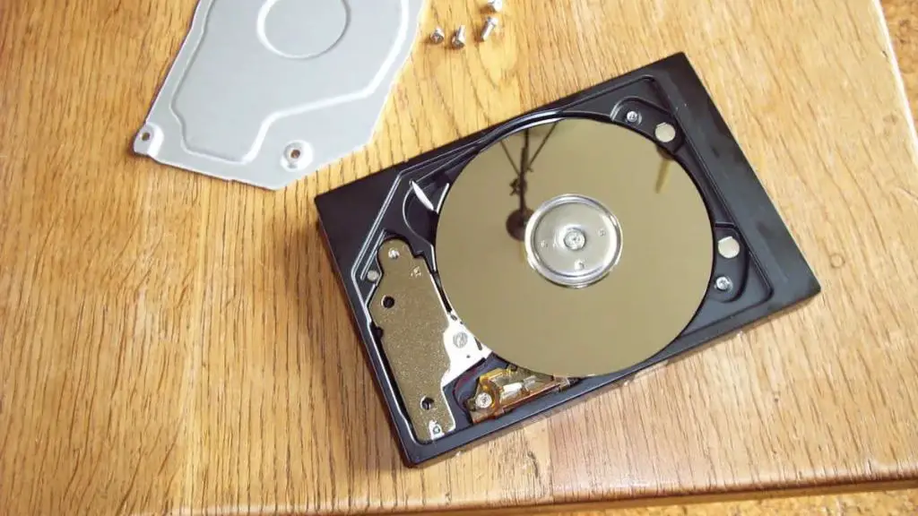 How do you check a hard drive if it is failing