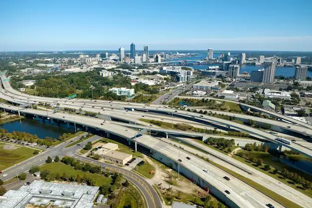 Is it easy to drive in Jacksonville FL