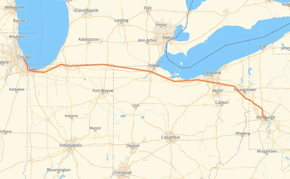 What is the halfway point between Chicago and Pittsburgh? - Darwin's Data